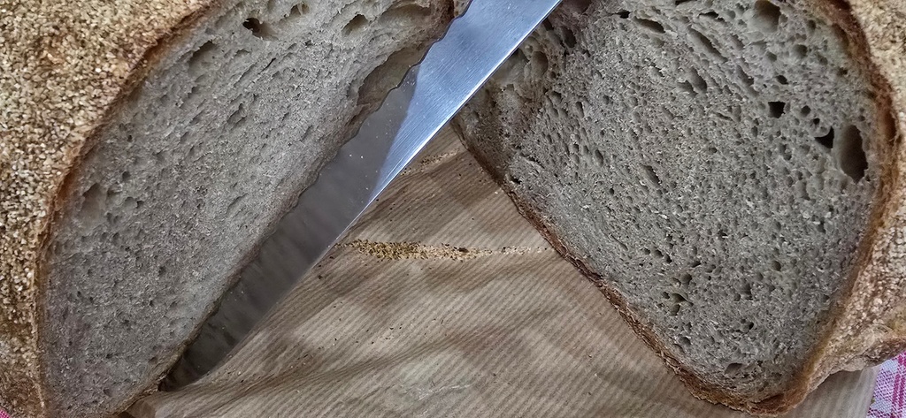 Pane Semintegrale - Cotto a Legna - 1KG - Resìlia
